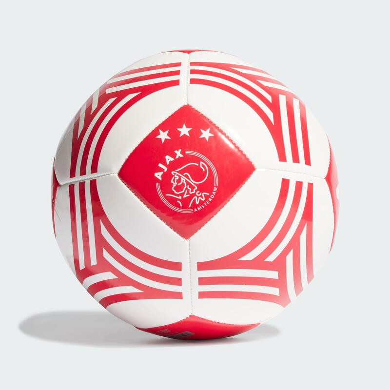 Bola Club com as Cores Principais do Ajax Amsterdam